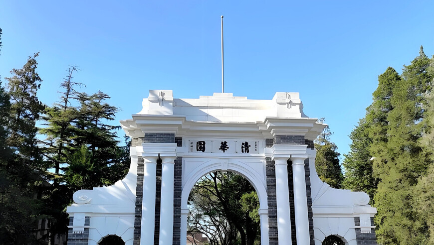 香港二四六开奖免费资料365天天好彩,韩一客机在金浦机场紧急降落,最新正品解答落实_专家版V9.73